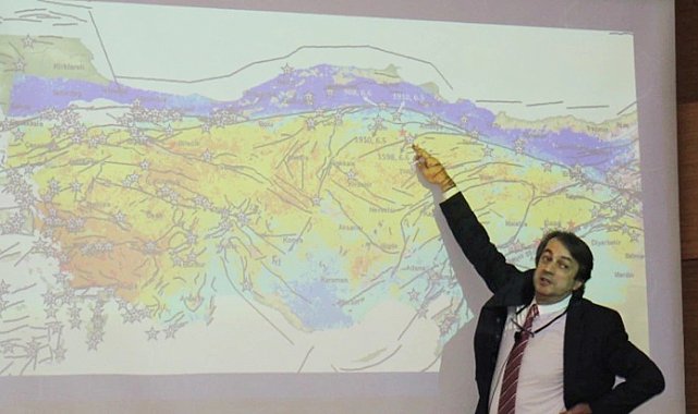 Prof. Dr. Kutoğlu, "Deprem ve Deprem Dirençli Kentleşme" konulu konferansa katıldı