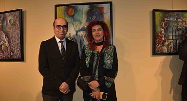 Prof. Dr. Meliha Yılmaz'ın "Mitolojik İzler" sergisi büyük ilgi gördü