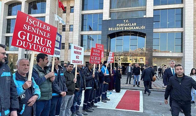 Pursaklar Belediyesi, çalışanların ücretlerini iyileştirecek ek protokolü hayata geçirdi