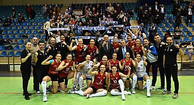 "Bizim Kızlar" yarı finaldeki ilk galibiyetini aldı