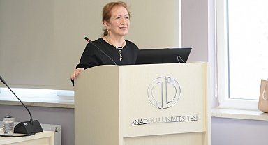 "Dilin İşlemleme Sürecinde Belleğin Rolü" konuşuldu