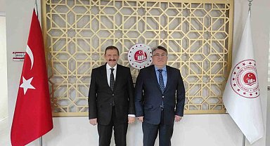 Rektör Özölçer'den Köse ve Öztürk'e hayırlı olsun ziyareti