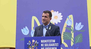 Rusya-Ukrayna Savaşı'nın 2.yıldönümünde Tiran'da Rusya protestosu