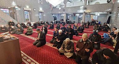 Sabah namazında buluştular