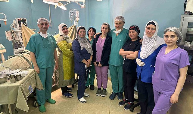 Sağlık Turizmi projesi kapsamında Trabzon'dan Bakü'ye gittiler, başarılı ameliyata imza attılar