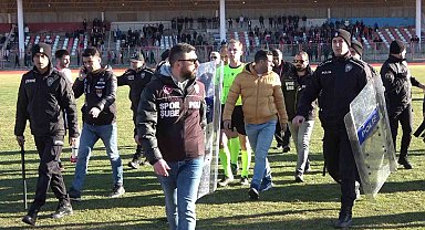 Saldırıya uğrayan hakem Batuhan Bolat'tan açıklama