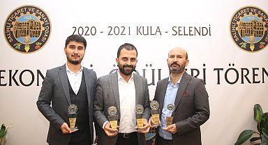 Salihli TSO'dan Çemar'a ödül yağmuru