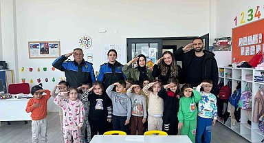 Samsun polisi vatandaşları bilgilendiriyor