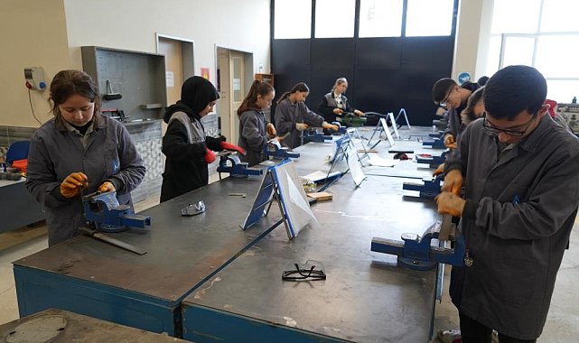 Samsun'daki meslek liseleri 89 milyon TL ciro elde etmeyi başardı