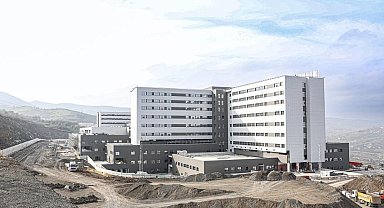 Samsun'daki sağlık yatırımları: Şehir Hastanesi yüzde 91'e ulaştı