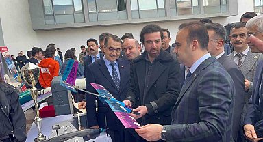 Sanayi ve Teknoloji Bakanı Kacır ESTÜ'de "İleri Prototip İstasyonu Projesi" açılışına katıldı