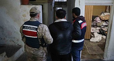 Şanlıurfa merkezli DEAŞ operasyonu: 8 gözaltı