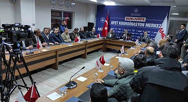 Şanlıurfa'da 6 Şubat depreminde hayatını kaybedenler anıldı