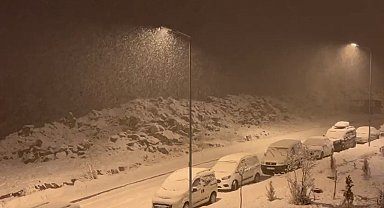 Sarıkamış güne karla başladı