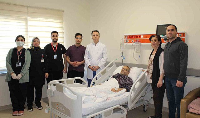 SEAH'ta bir ilk daha: At nalı böbreğe sahip hastadan 15 santimetre tümör çıkarıldı