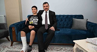 Sefa'ya sürpriz geçmiş olsun ziyareti