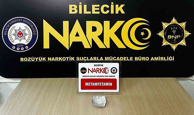 Şehirlerarası otobüs yolculuğunda uyuşturucu alarmı ekipleri harekete geçirdi