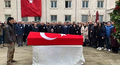 Şehit Kılavuz Kaptan Oğuz Kök için tören düzenlendi