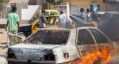Senegal'deki seçim protestosunda 1 kişi hayatını kaybetti