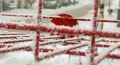 Sibirya soğukları Ardahan'ı dondurdu