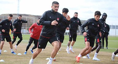 Sivasspor, Çaykur Rizespor maçı hazırlıklarına başladı