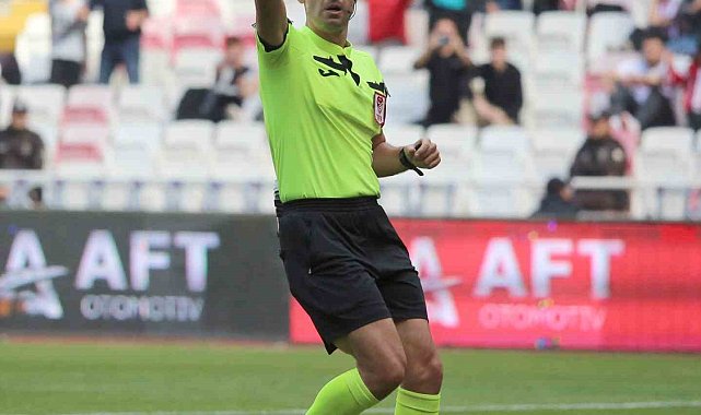 Sivasspor - Pendikspor maçını Burak Pakkan yönetecek