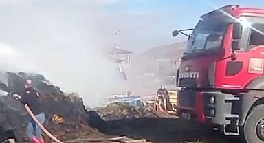 Sobadan çıkan kıvılcımlar 2500 ot balyasını kül etti