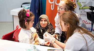 SÜ, Engelli Ağız ve Diş Sağlığı Ünitesi'yle sağlık alanında önemli bir boşluğu dolduruyor