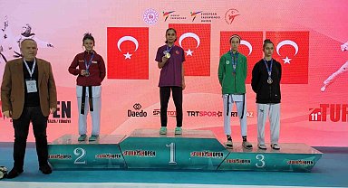 Taekwondocular 3 madalya ile döndü
