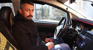 Taksici kendisine hakaret eden kadın müşterisinden şikayetçi oldu