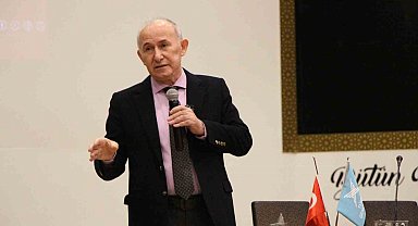 Tarihçi-yazar Ahmet Şimşirgil: "11 ilimiz ve Kıbrıs Arz-ı Mev'ud hedefinde"
