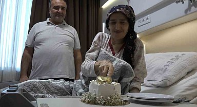 Tedavi gören hasta ve eşine sürpriz