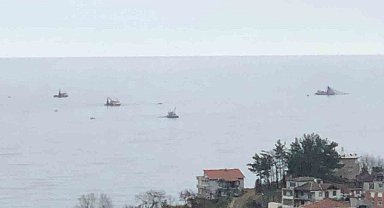 Tekneler balık mesaisinde