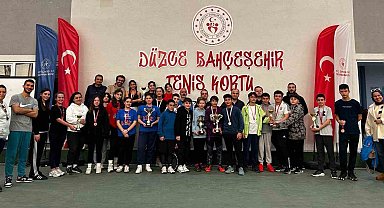 Tenis müsabakaları sona erdi