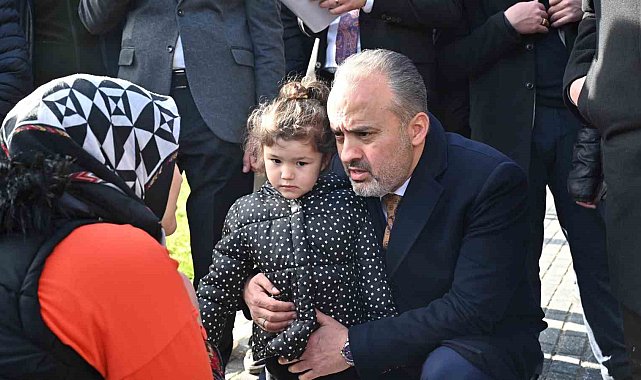 Teoman Özalp Parkı, yenilenen yüzüyle hizmette