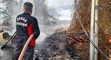Tokat'ta bahçede çıkan yangın şantiyeye sıçradı