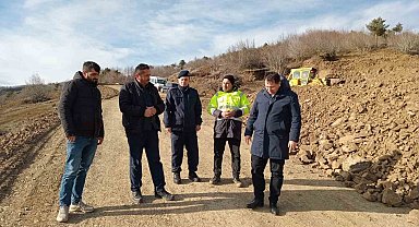 Tokat'ta heyelan etkisiyle zorlanan yolda alternatif çalışmalar hızla ilerliyor