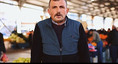 Tokatlı pazarcının siyasi dönüşümü tıklanma rekoru kırdı