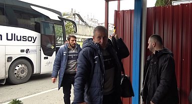 Trabzonspor, Beşiktaş maçı için İstanbul'a gitti