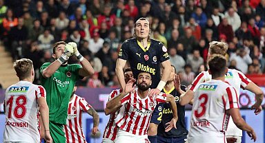 Trendyol Süper Lig: Antalyaspor: 0 - Fenerbahçe: 1