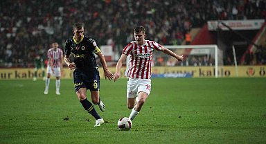 Trendyol Süper Lig: Antalyaspor: 0 - Fenerbahçe: 2