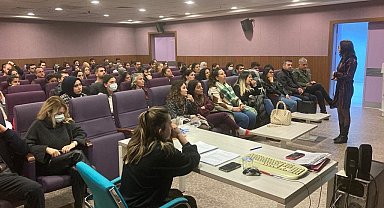 Tunceli'de 154 sağlık personeline 'çocuk ihmal ve istismarı farkındalık' eğitimi