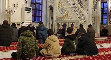 Türkeli'de aileler sabah namazında buluşuyor