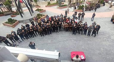 Türkeli'de umreciler dualarla uğurlandı