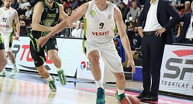 Türkiye Sigorta Basketbol Süper Ligi: Manisa BBSK: 91 - Tofaş: 89