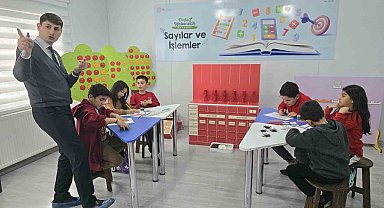 Türkiye'deki ilk, çocuklar oynayarak matematik öğreniyor