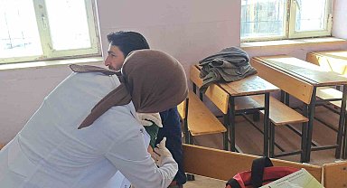Türkiye'nin en yüksek köyünde sağlık taraması yapıldı