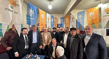 Tutak'ta 150 kişilik Deva Partisi heyeti AK Parti'ye katıldı