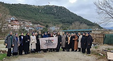 Üniversite öğrencileri tarih kokan sokaklarda Sakarya'yı tanıdı