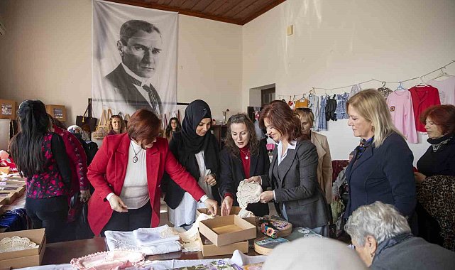 Üretici kadınlar, kadın kooperatif ve dernekleri ile Silifke Gazi Çiftliği'nde bir araya geldi